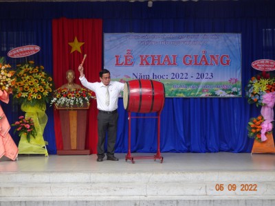 Công trình măng non "Cây dầu nở hoa" của trường Tiểu học Phú Hòa 2
